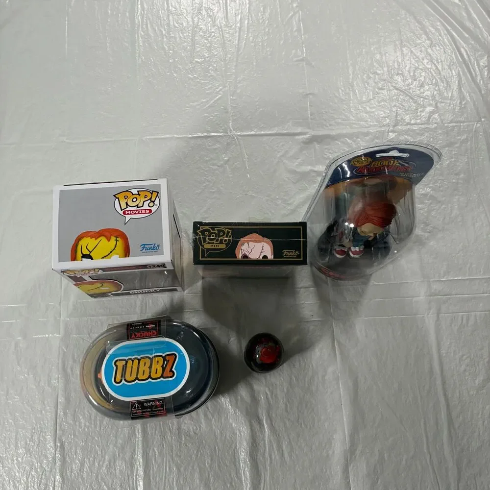 Chucky Collectibles Lot of 6 Items - Funko Pop! , TUBBZ , Body Knockers, Globe